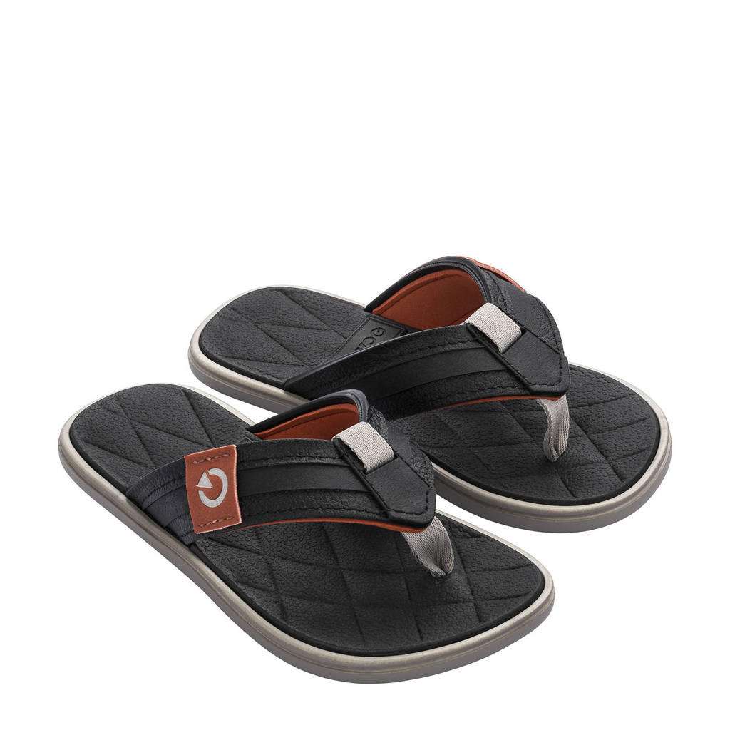 Cartago Malta Thong teenslippers grijs/zwart/rood