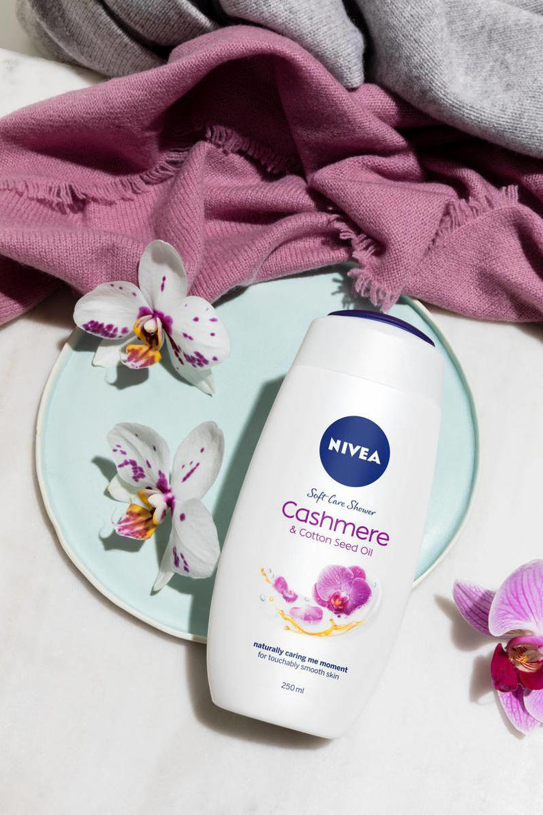 NIVEA Care & Cashmere douchecrème 6 x 250 ml voordeelverpakking