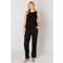 Base Level top Yasmin zwart