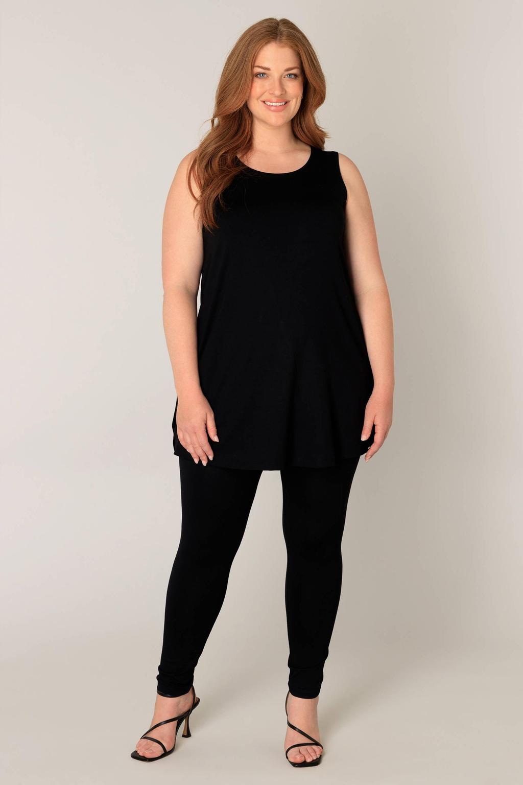Base Level Curvy top Abbigail zwart