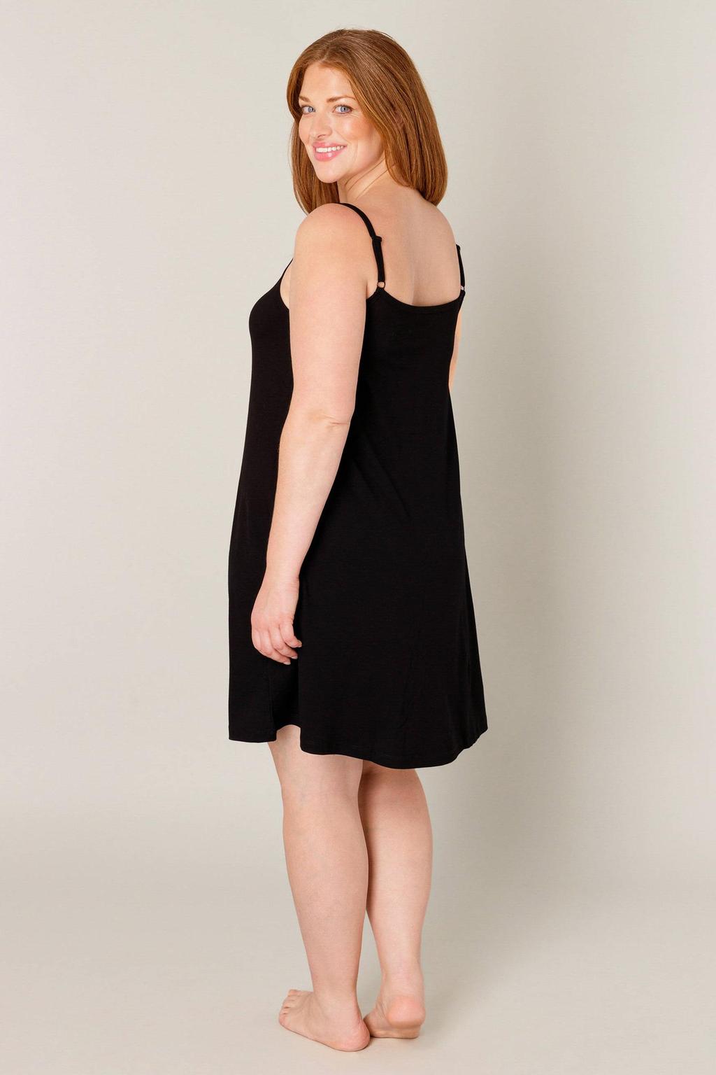 Base Level Curvy A-lijn jurk Alissa zwart
