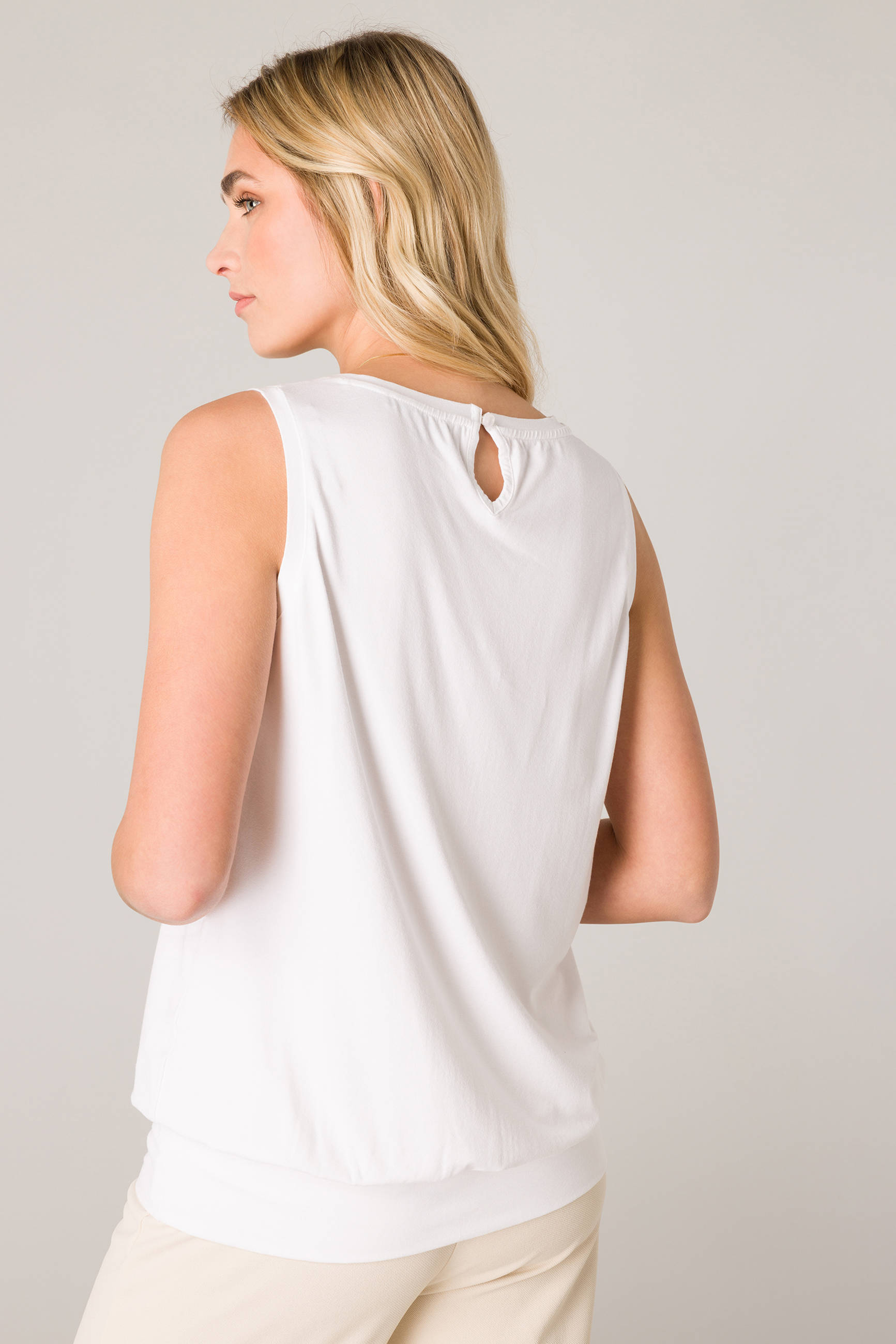 Basic witte online top