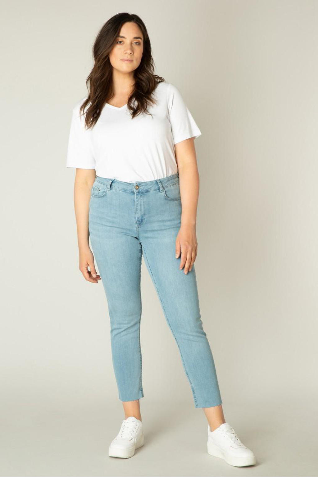 Base Level Curvy cropped high waist skinny jeans Anna light denim