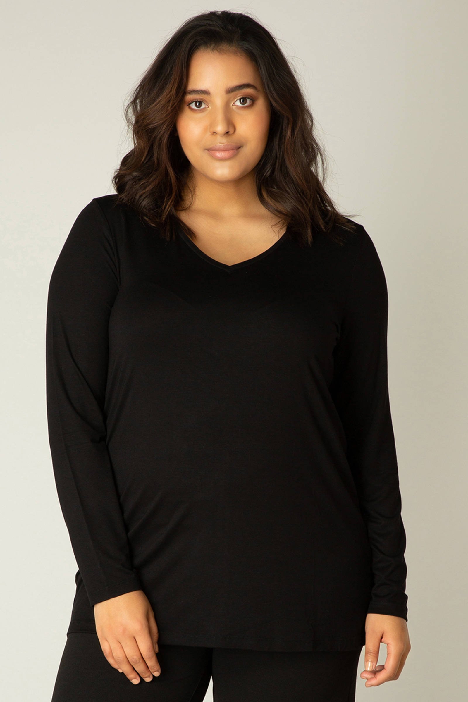 Base Level Curvy grote maten longsleeves voor dames online kopen