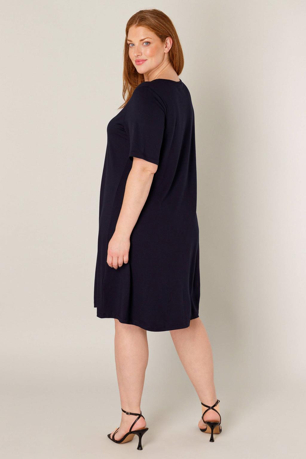 Base Level Curvy A-lijn jurk Abernathy donkerblauw
