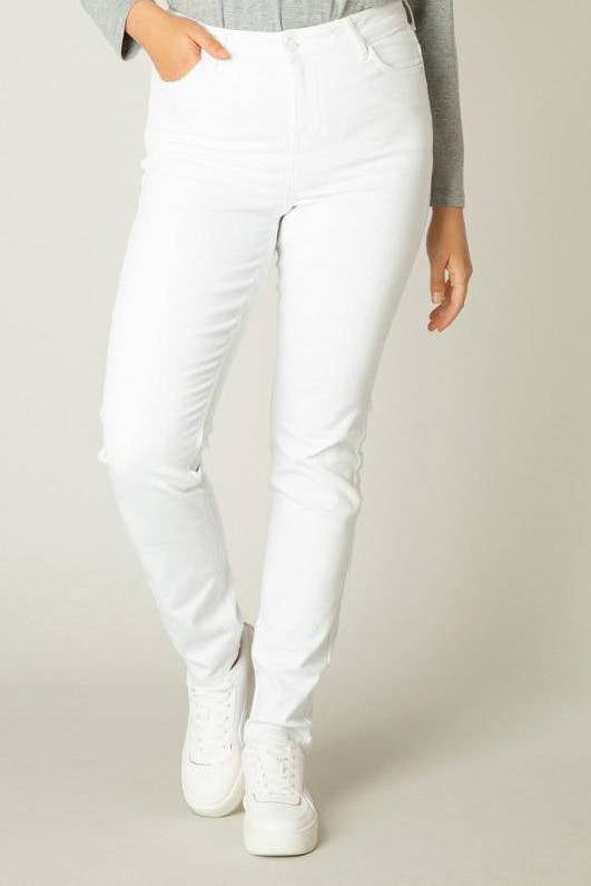 curvy slim jeans