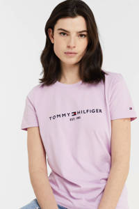 Lilakleurige dames Tommy Hilfiger T-shirt van biologisch katoen met korte mouwen, ronde hals en borduursels
