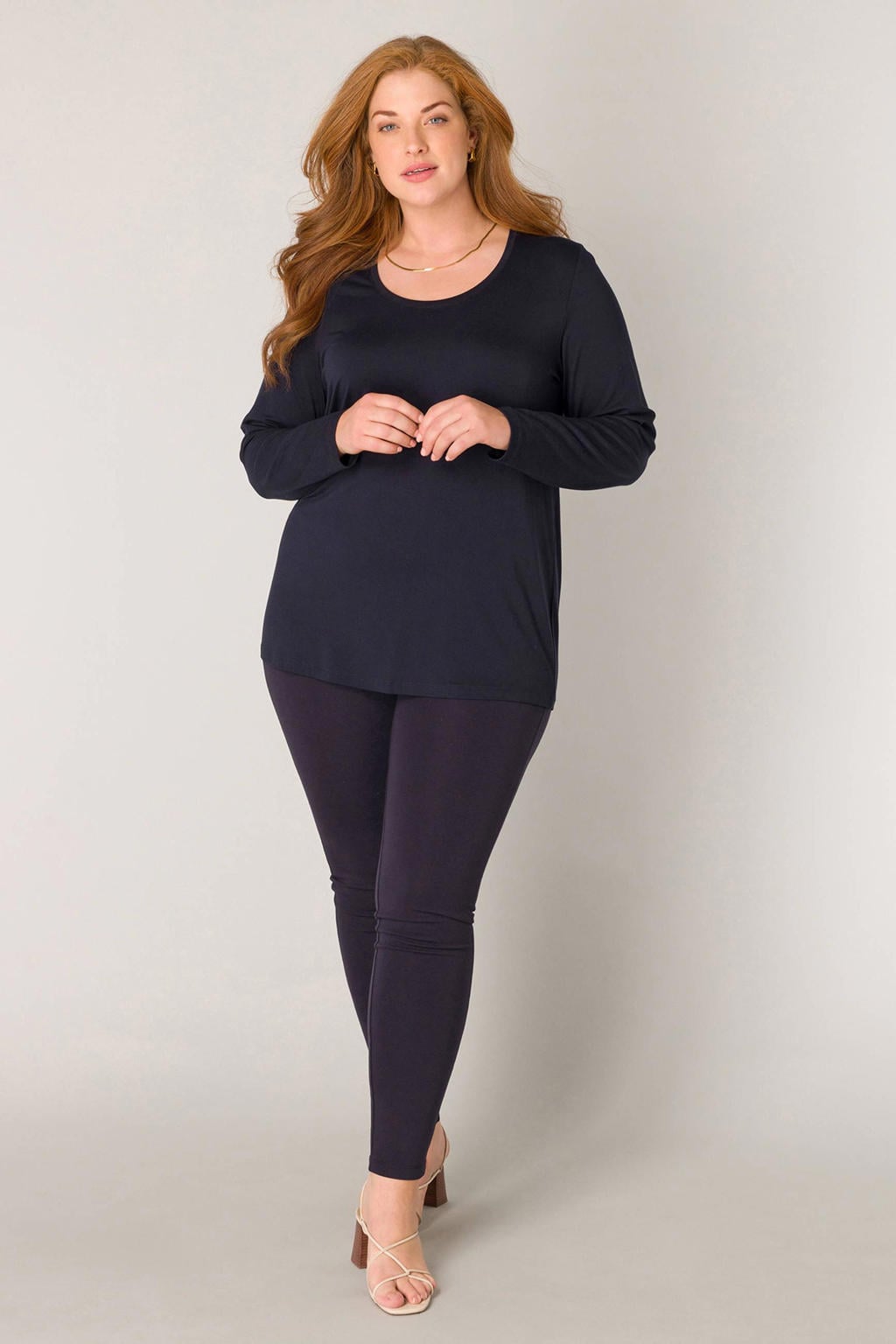 Base Level Curvy basic longsleeve Aso donkerblauw
