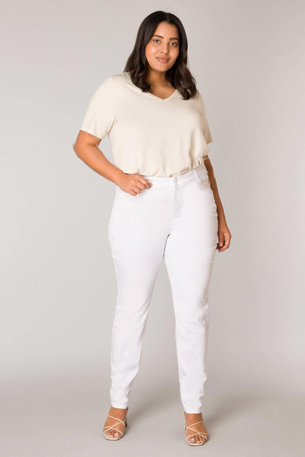 Base Level Curvy push-up slim fit jeans Joya White wit