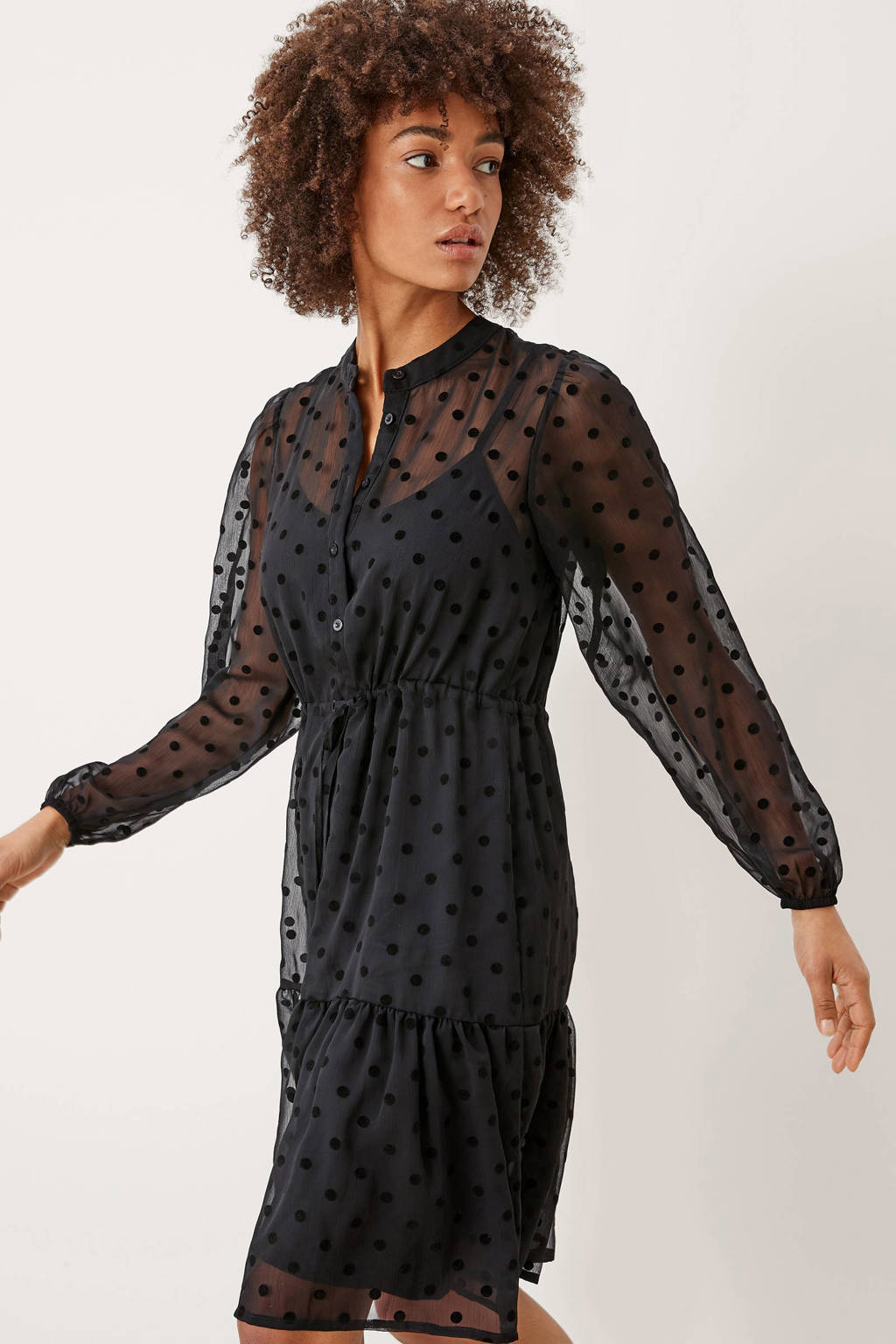 Q/S designed by semi-transparante jurk met stippen en volant zwart, Zwart