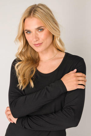 basic longsleeve Yaso zwart