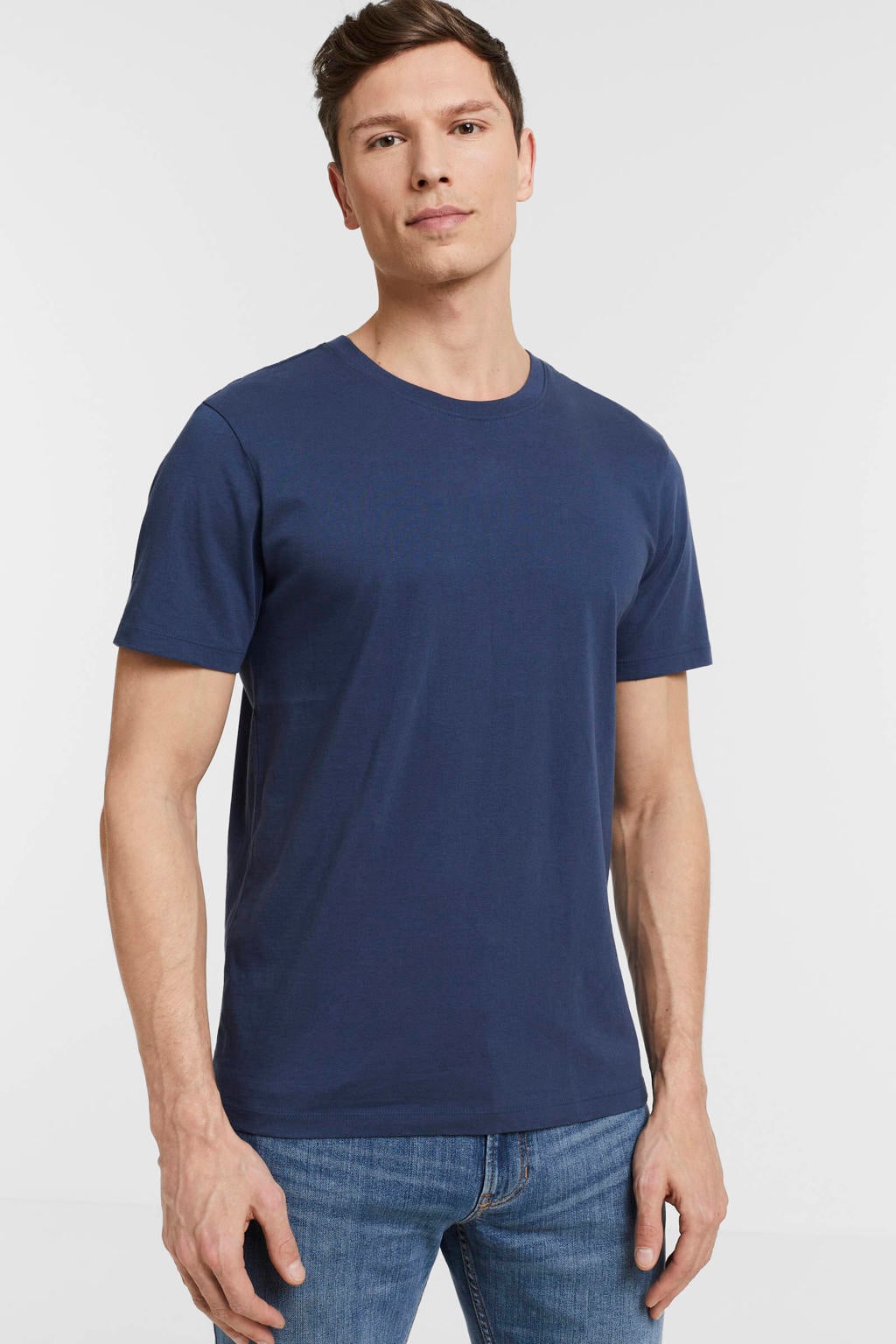 Donkerblauwe heren Anytime T-shirt van katoen met effen, korte mouwen, ronde hals en geweven detail
