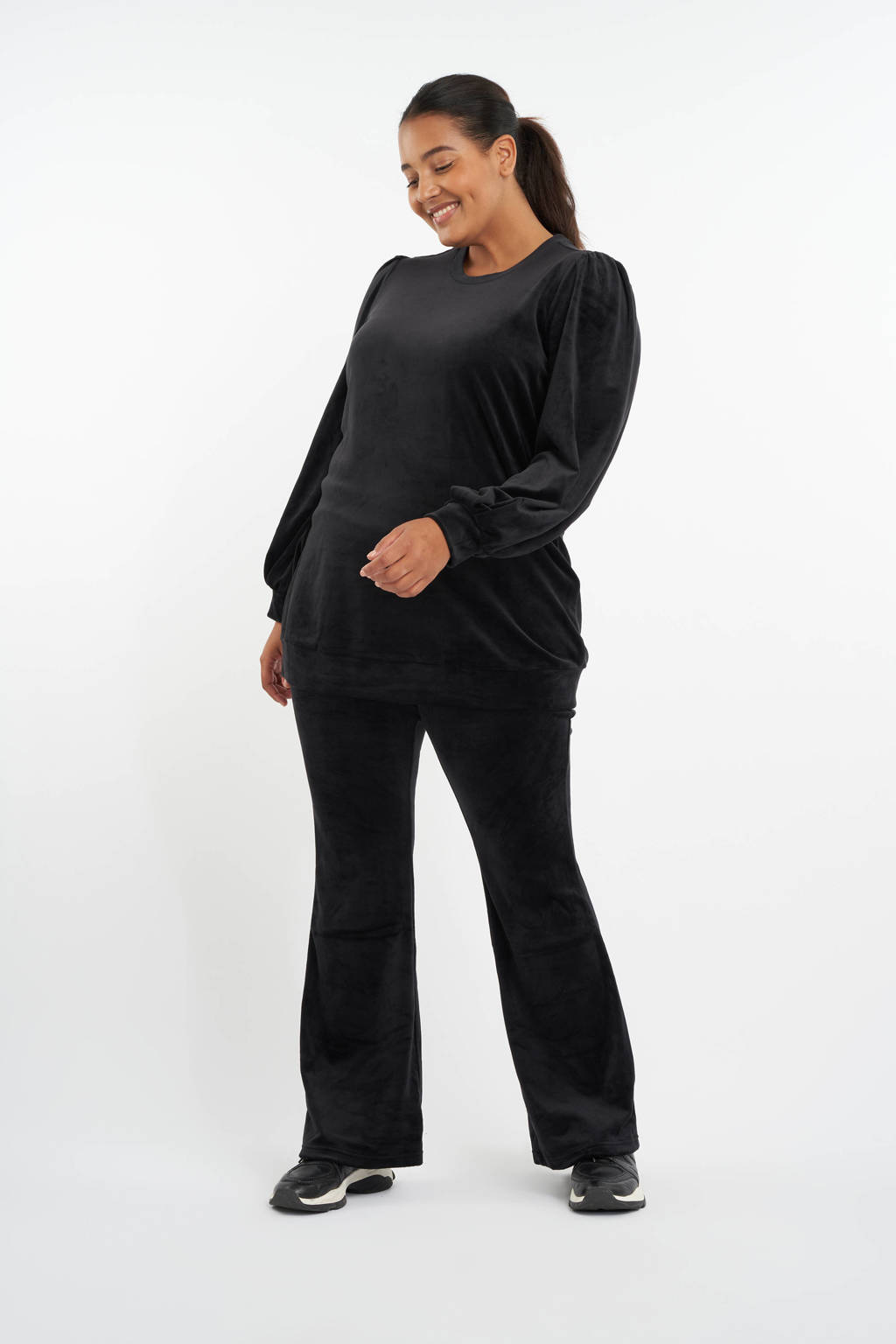 Zwarte dames MS Mode fluwelen trui met lange mouwen
