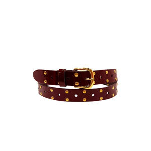 lakleren riem met studs bordeauxrood