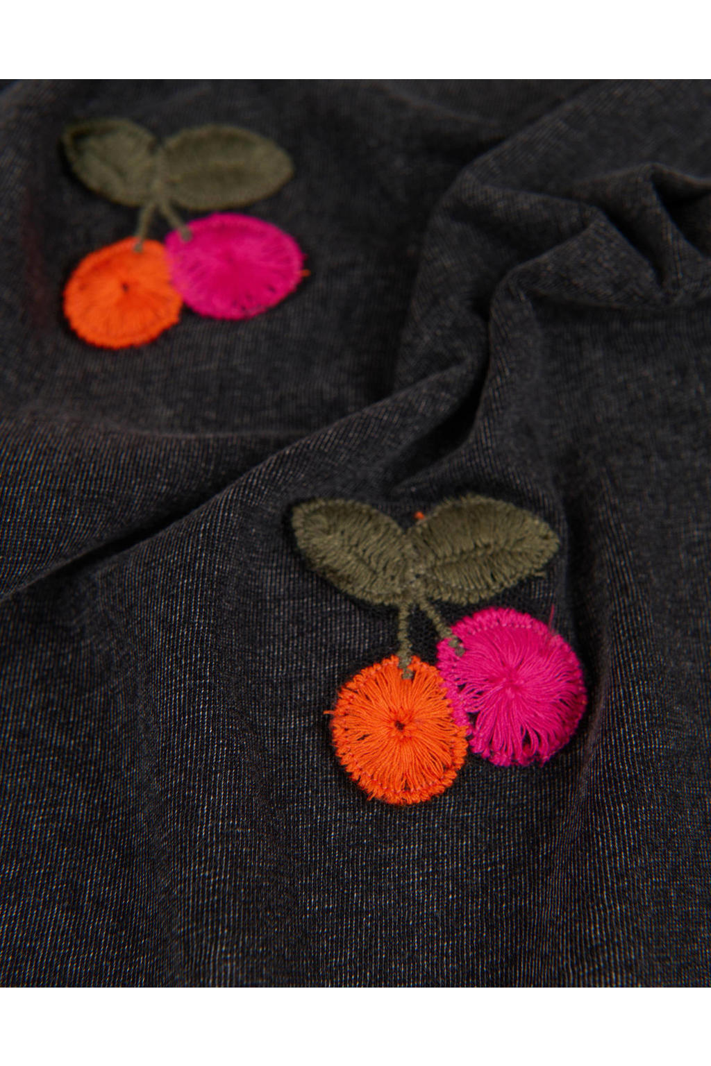 Annabel - T-shirt met fruitprint – Utrechtse Mode Annabel - T-shirt met fruitprint – Utrechtse Mode