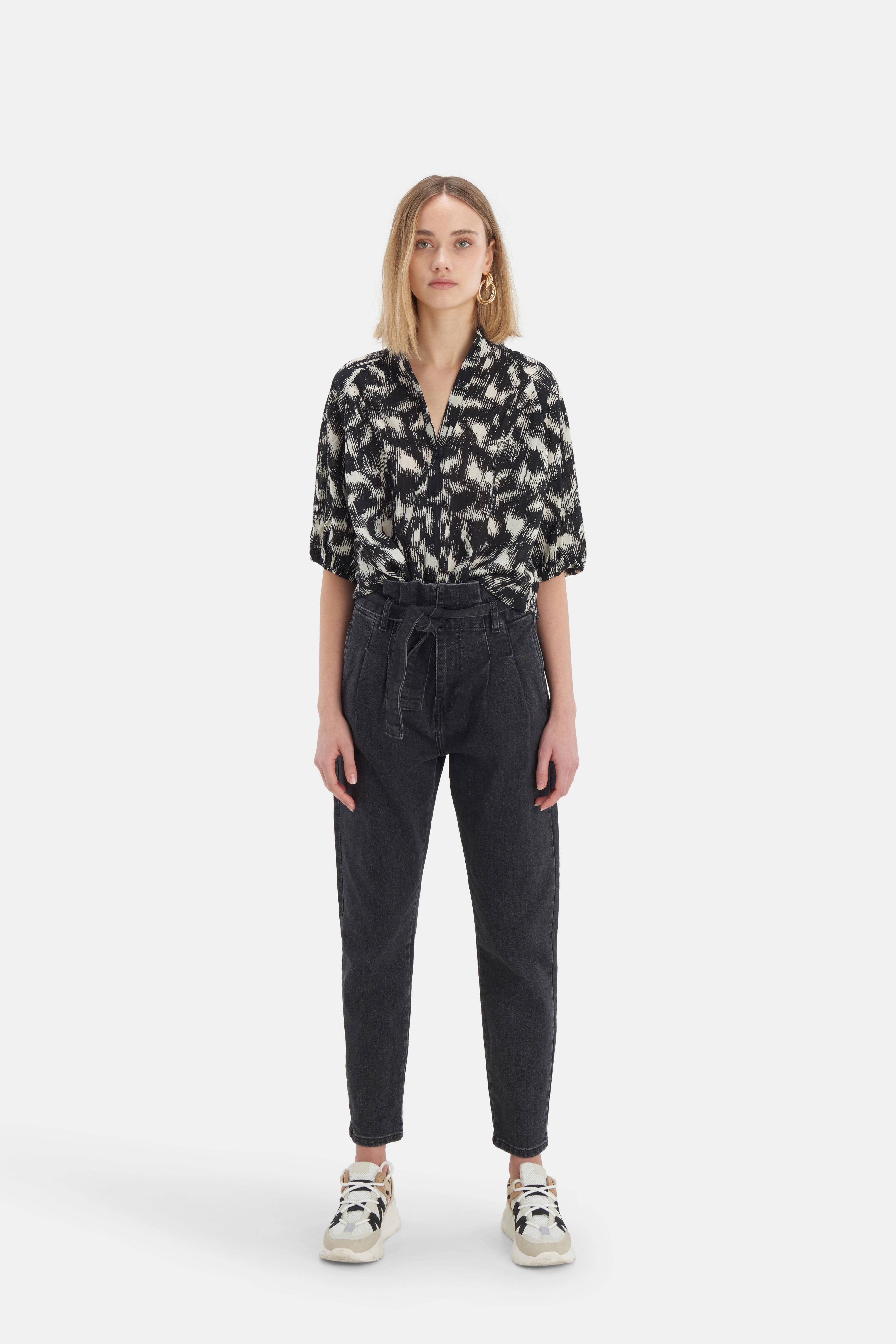 Shoeby Eksept blouse Short Puff met all over print en plooien zwart/beige |  wehkamp