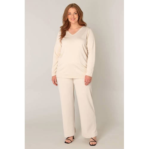 Base Level Curvy fijngebreide trui Anine beige afbeelding