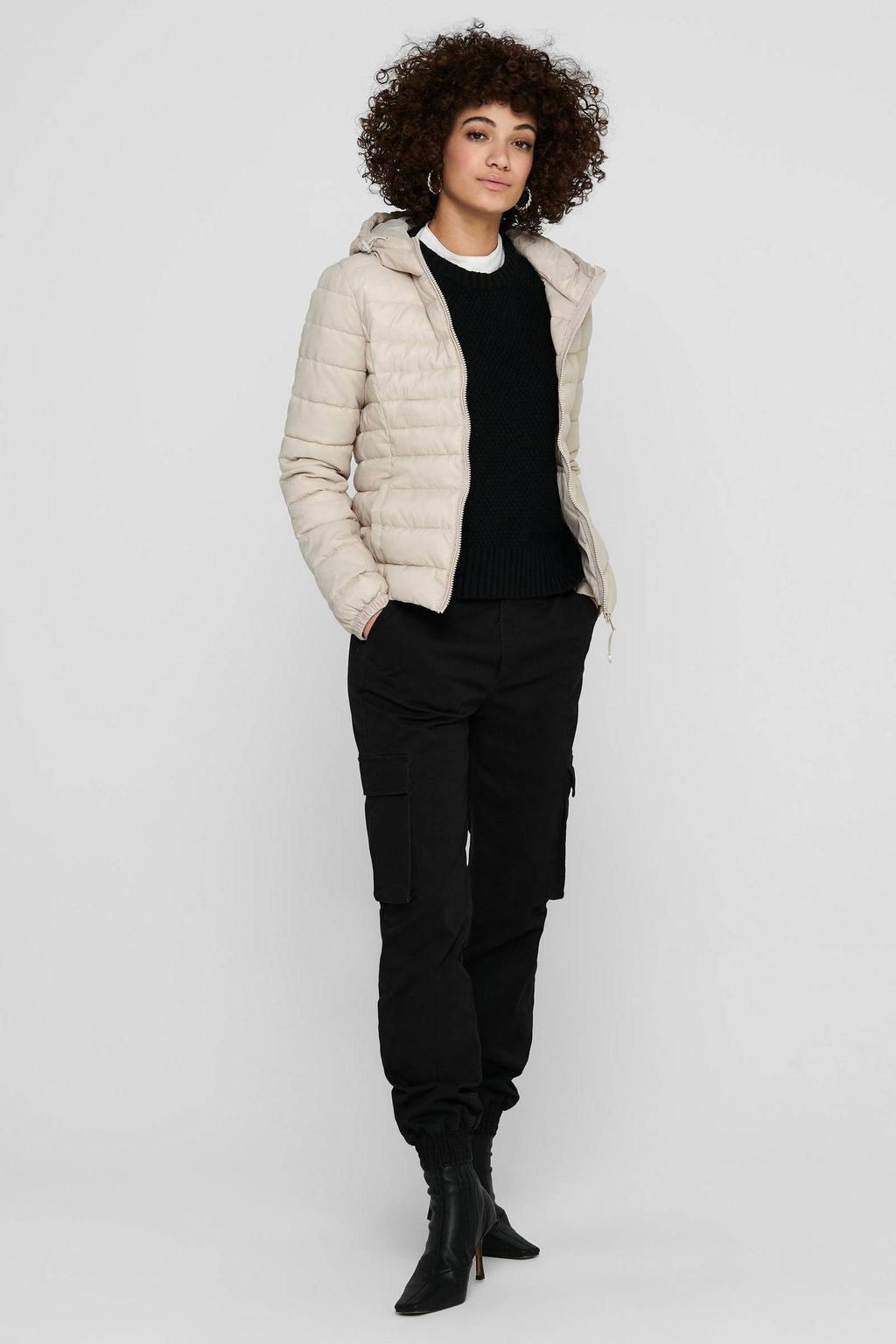 Beige dames ONLY gewatteerde jas van nylon met effen, lange mouwen, capuchon, ritssluiting en quilted