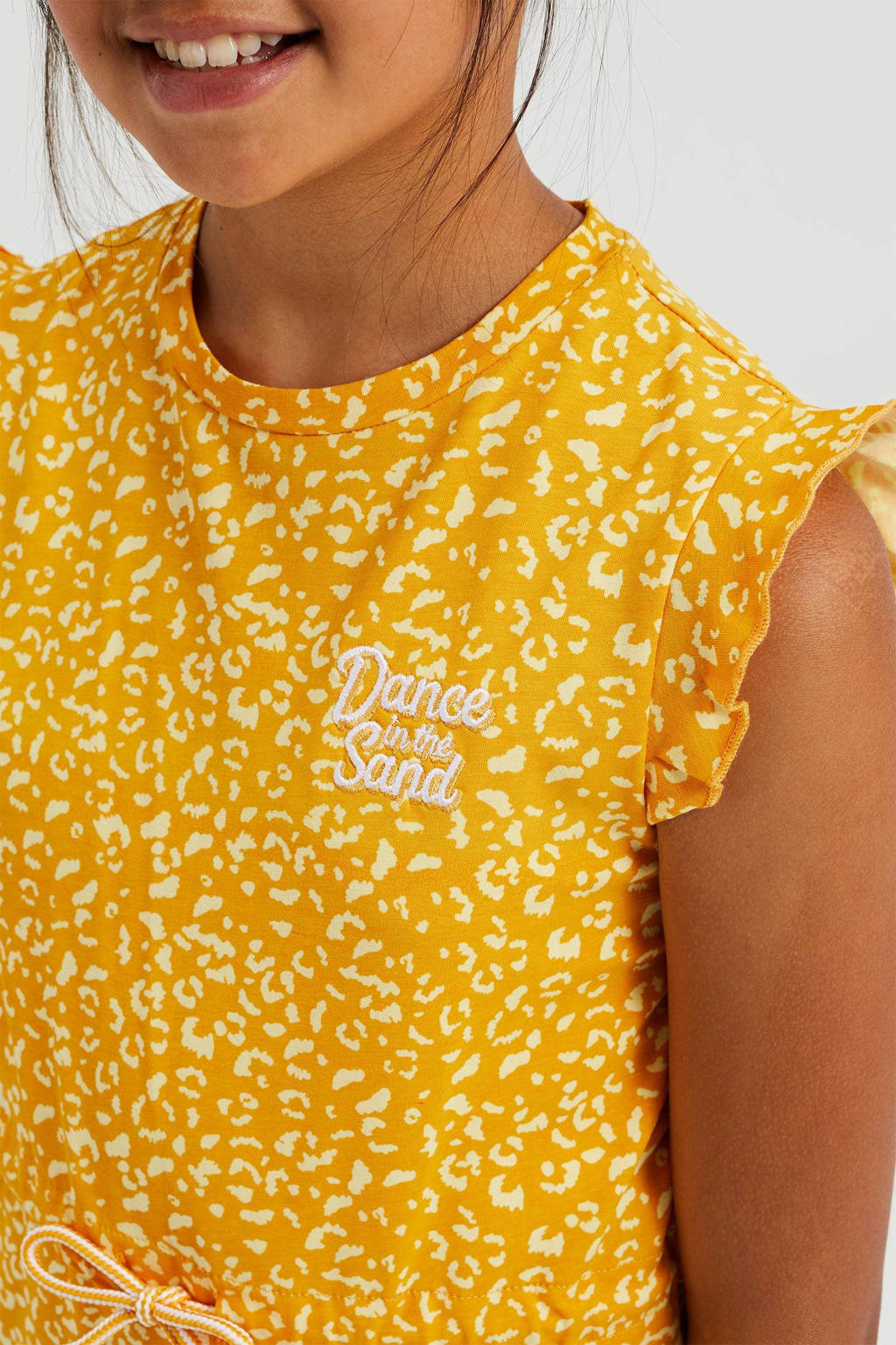 WE Fashion jurk met all over print en ruches geel/wit
