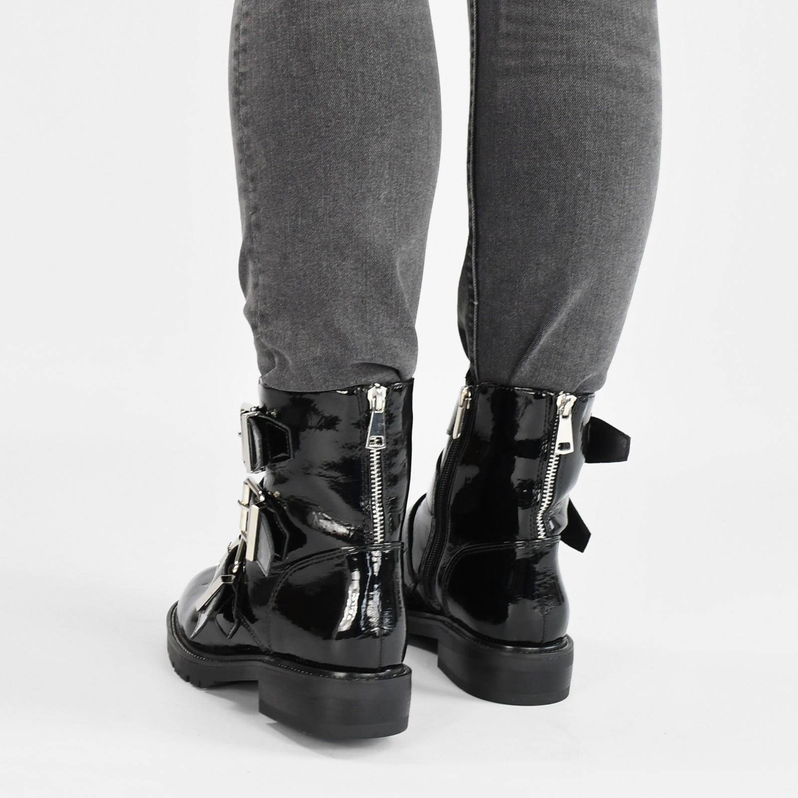 Ps Poelman Dames Enkellaarsjes Zwart lak booty | Van den Assem