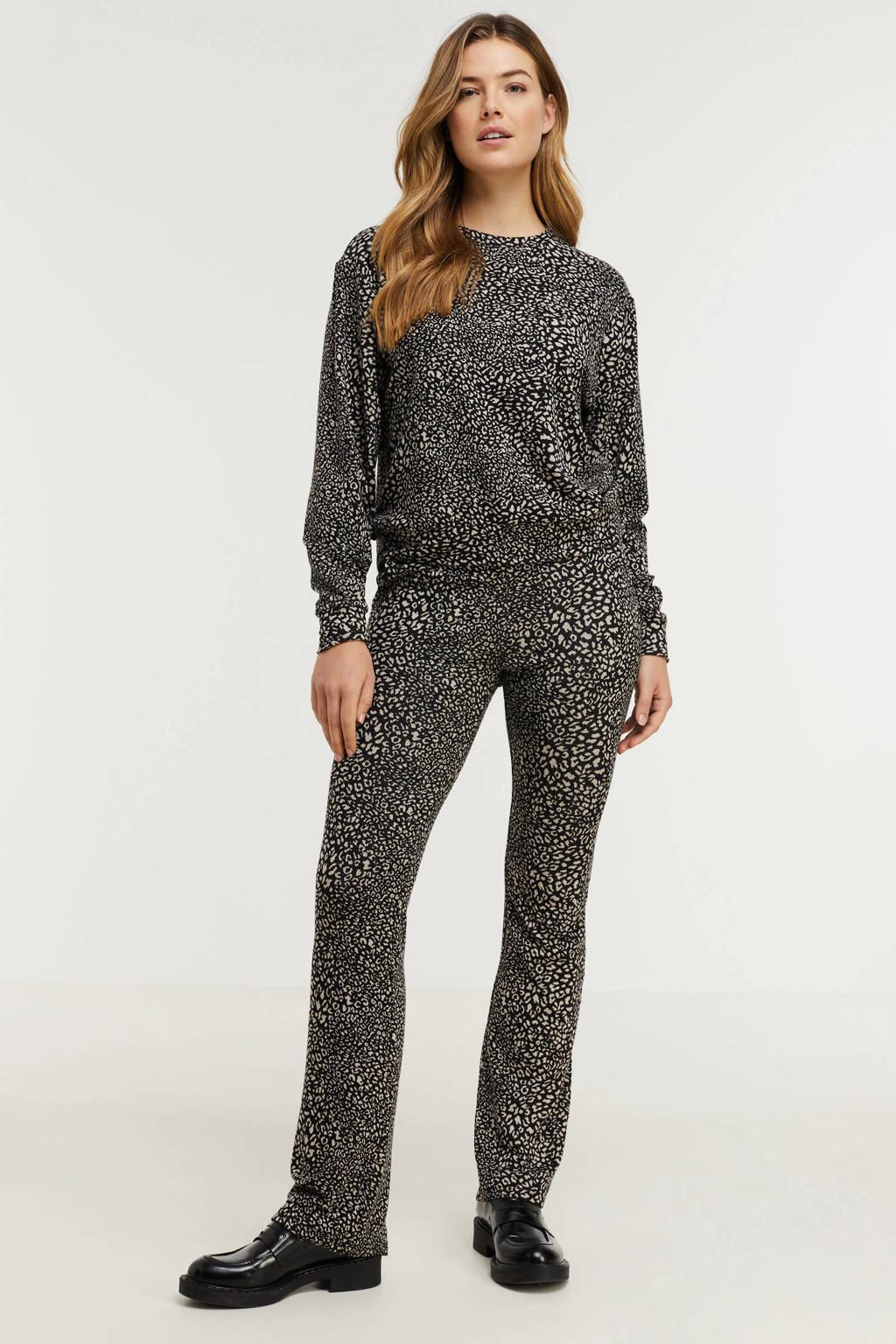 Zwart en lichtbruine dames Modström sweater Omari van polyester met dierenprint, lange mouwen en ronde hals