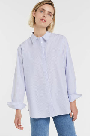 gestreepte blouse Olisa Haddis van biologisch katoen lichtblauw