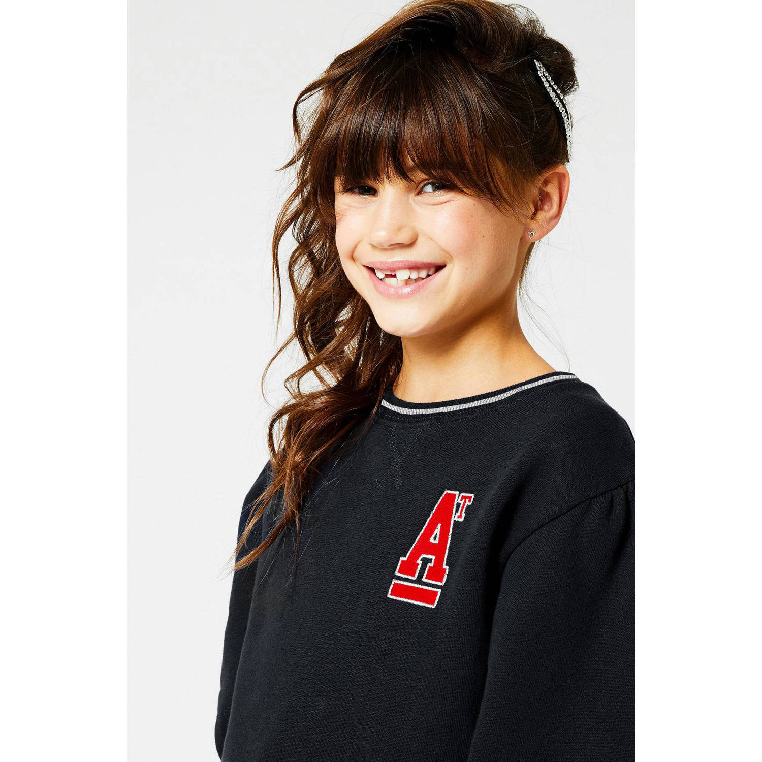 America Today sweater Selina JR met logo zwart