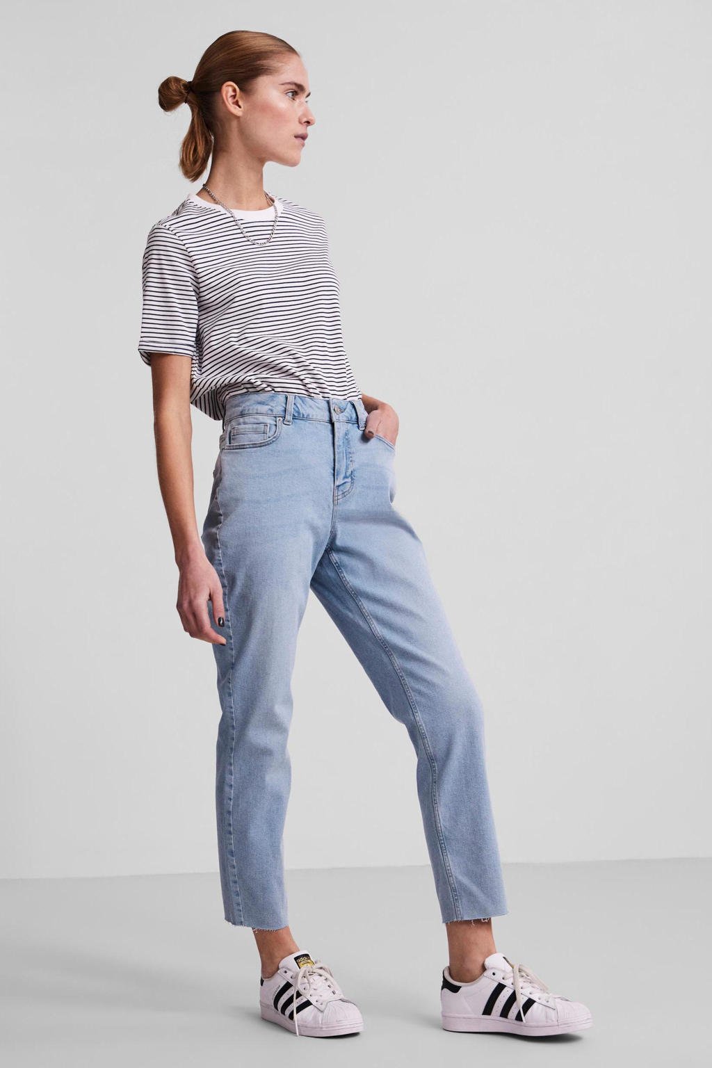 PIECES cropped straight fit jeans PCLUNA light denim