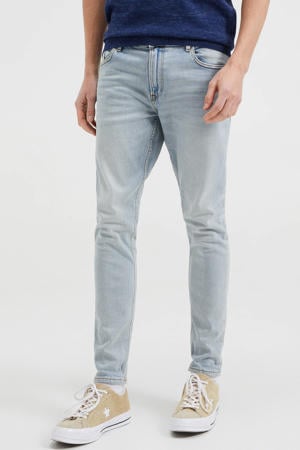 skinny jeans blue shade