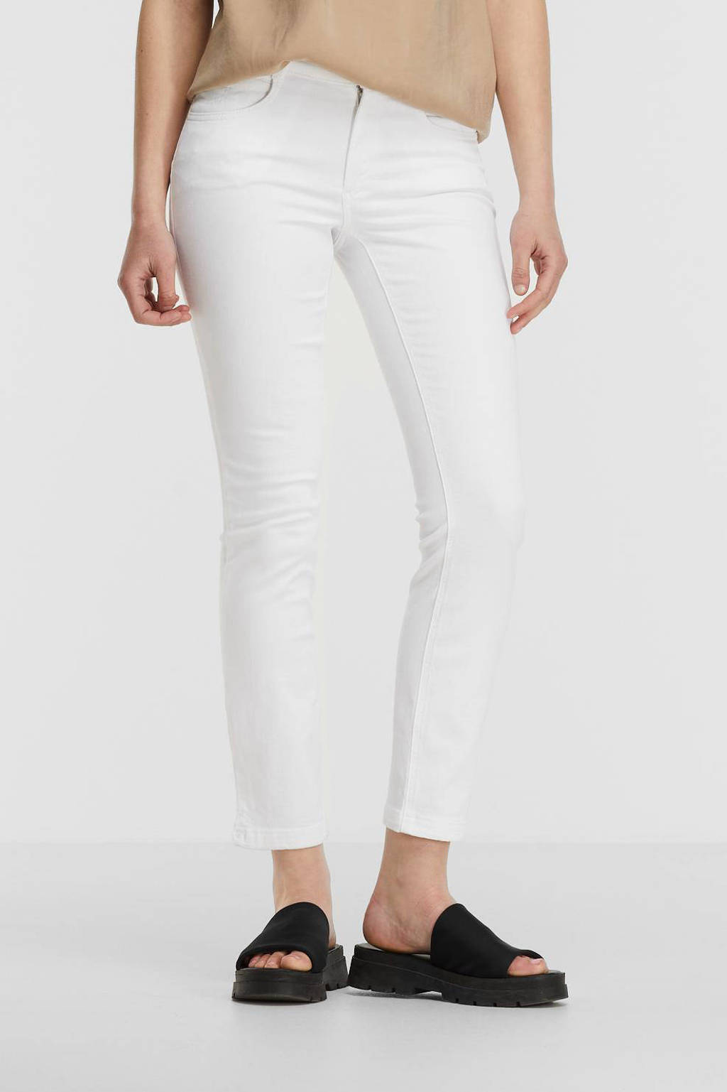 Witte dames gardeur slim fit jeans Vicky743 van stretchdenim met regular waist