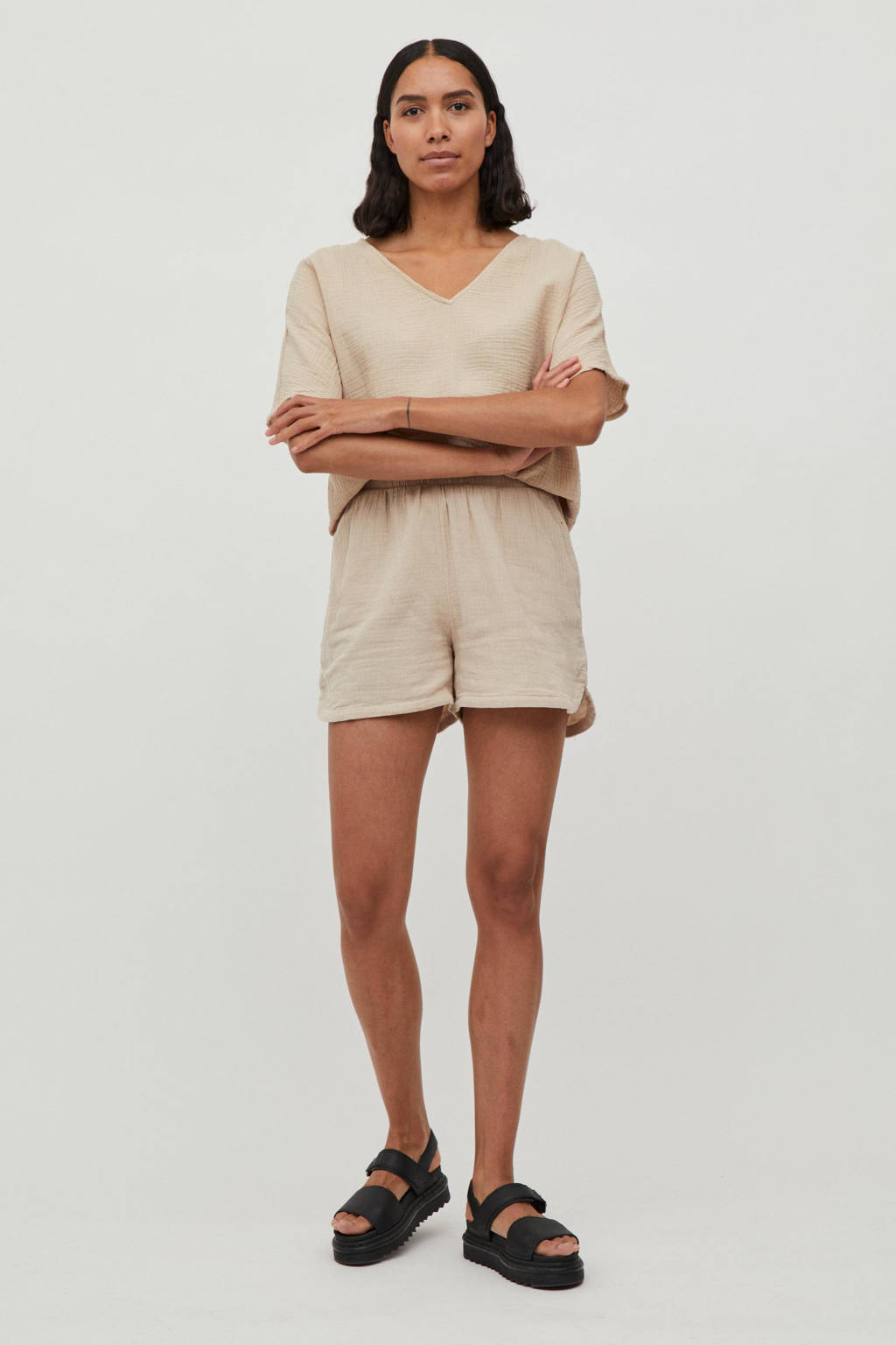 Zandkleurige dames VILA high waist korte broek van katoen met elastische tailleband