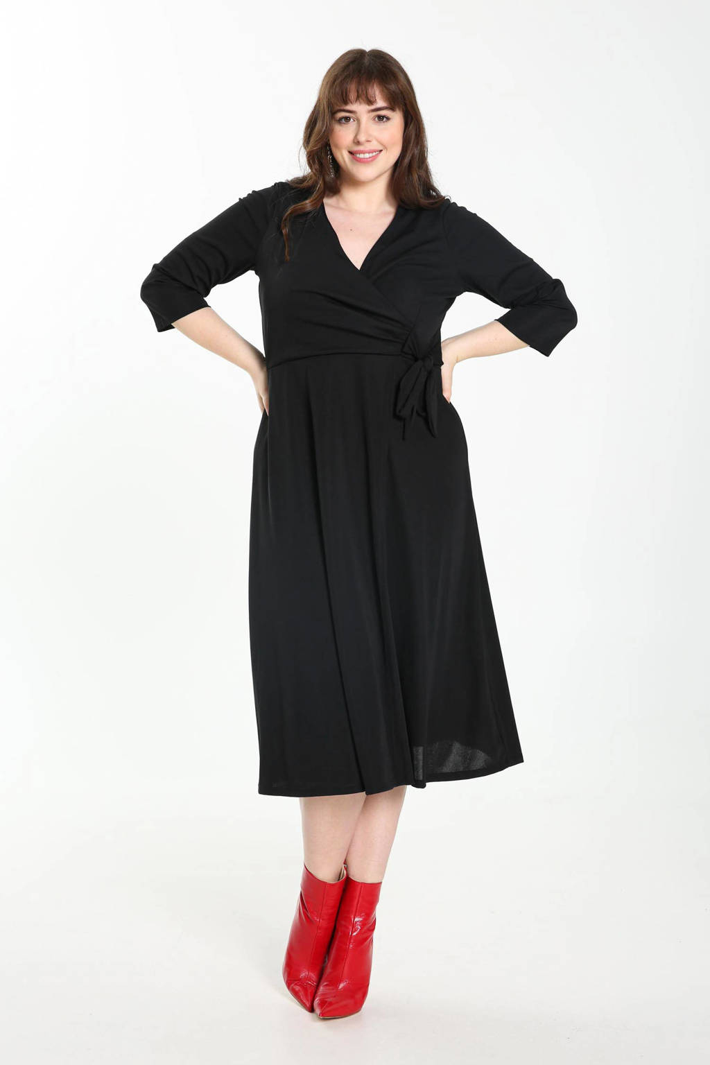 Zwarte dames PROMISS semi-transparante wikkeljurk van polyester met half lange mouwen, overslagkraag, striksluiting en knoopdetail