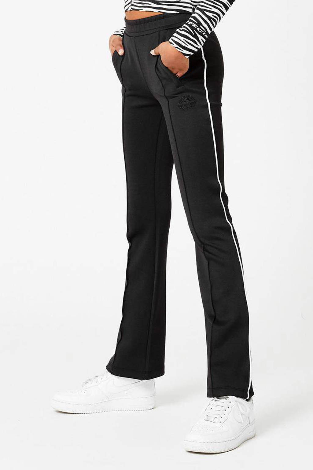 Zwart en witte meisjes CoolCat Junior flared joggingbroek Cady van polyester met regular waist en elastische tailleband