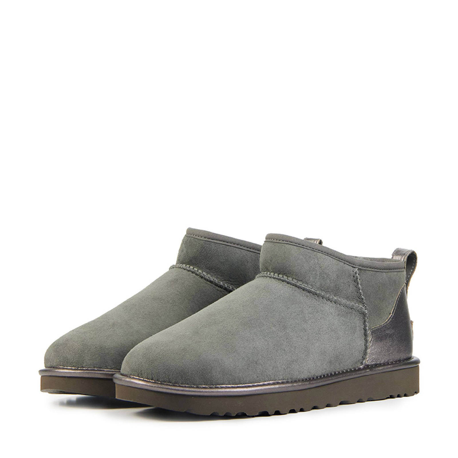 UGG Classic Ultra Mini Shine suède enkelboots grijs/metallic | wehkamp