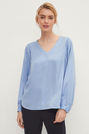 blousetop in lichtblauw