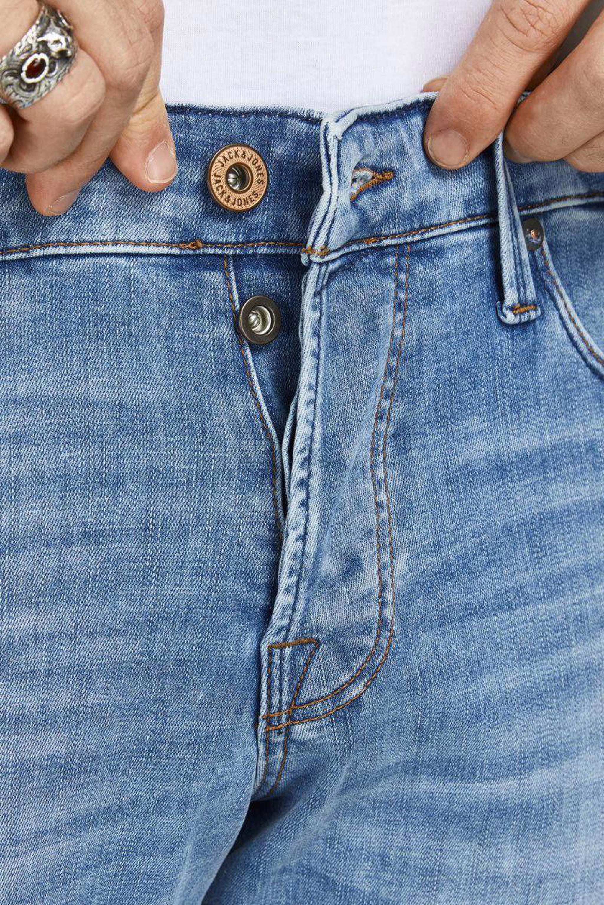 Jeans für Herren | Finde deine Jeanshosen | JACK & JONES