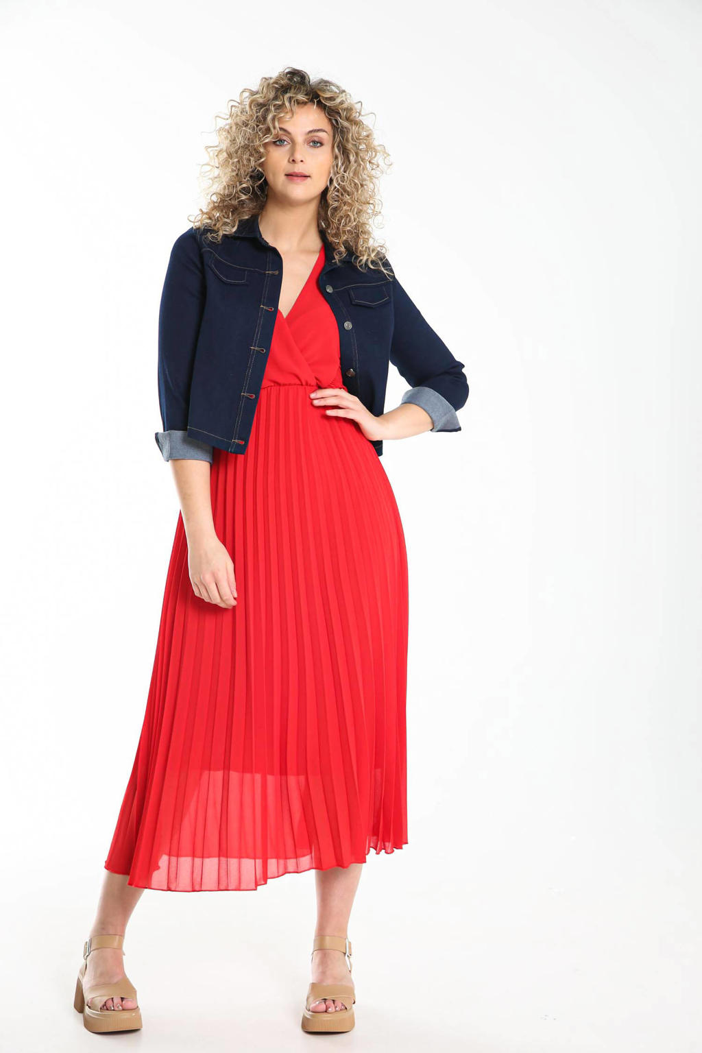 Cassis jurk in plissé met volant rood