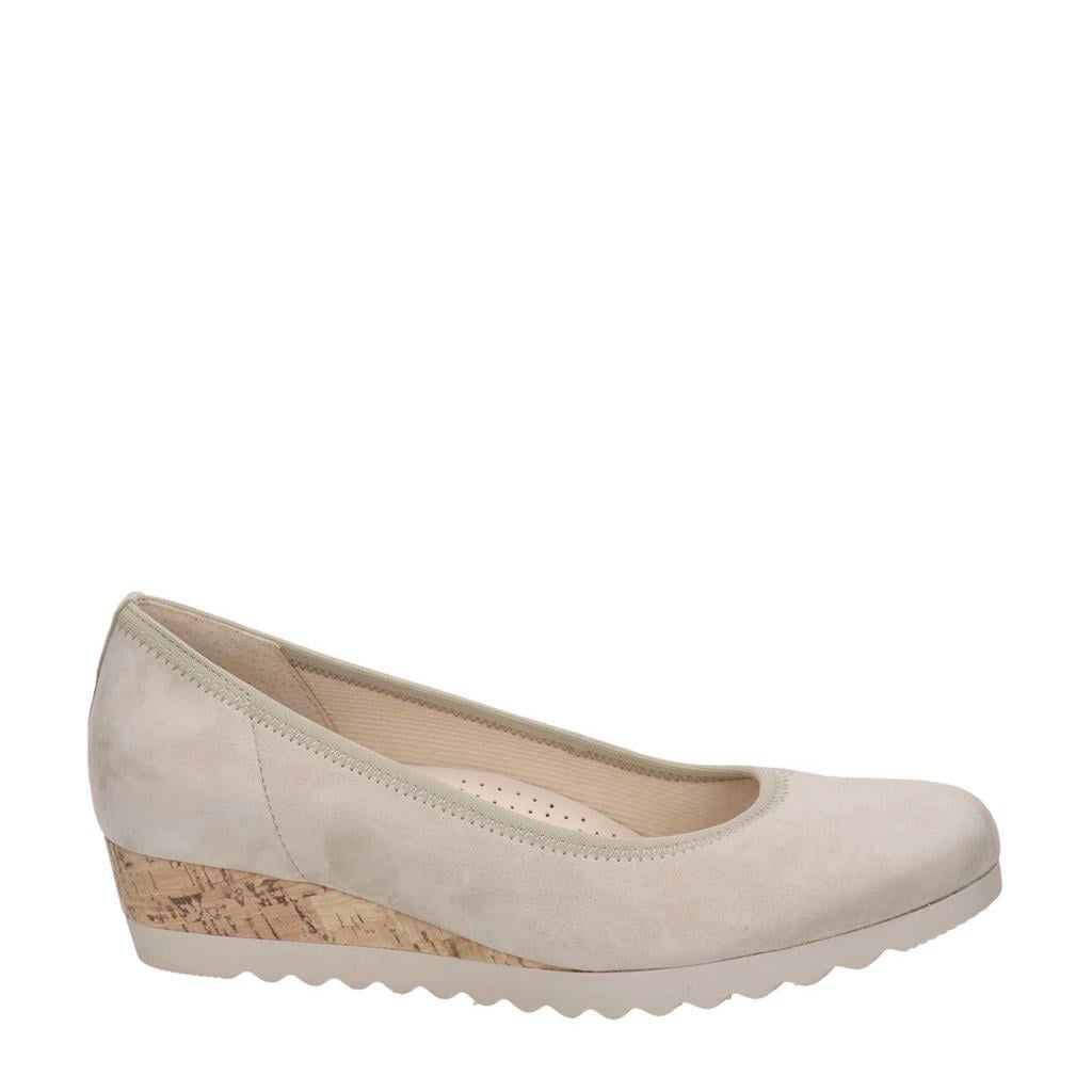 Beige dames Gabor suède instappers met sleehak en effen