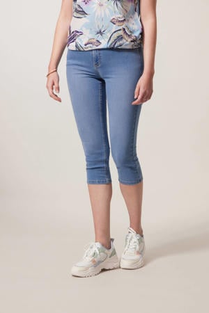 slim fit capri jeans Jackie bleached denim