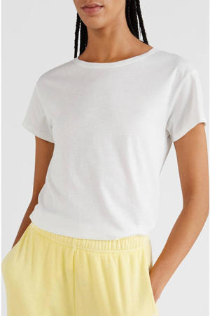 T-shirt wit
