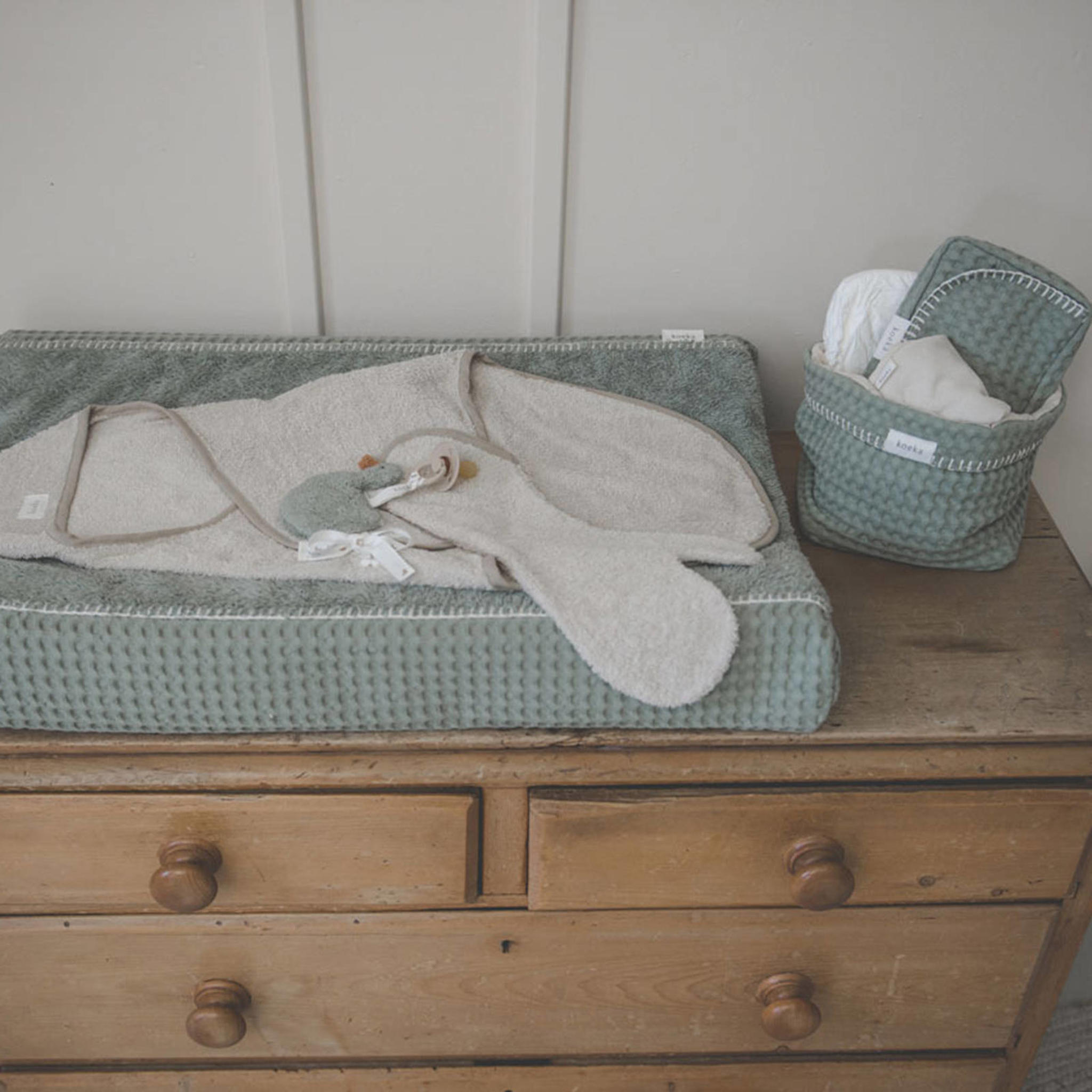 Koeka Dijon Daily new born omslagdoek sand - Afbeelding 4