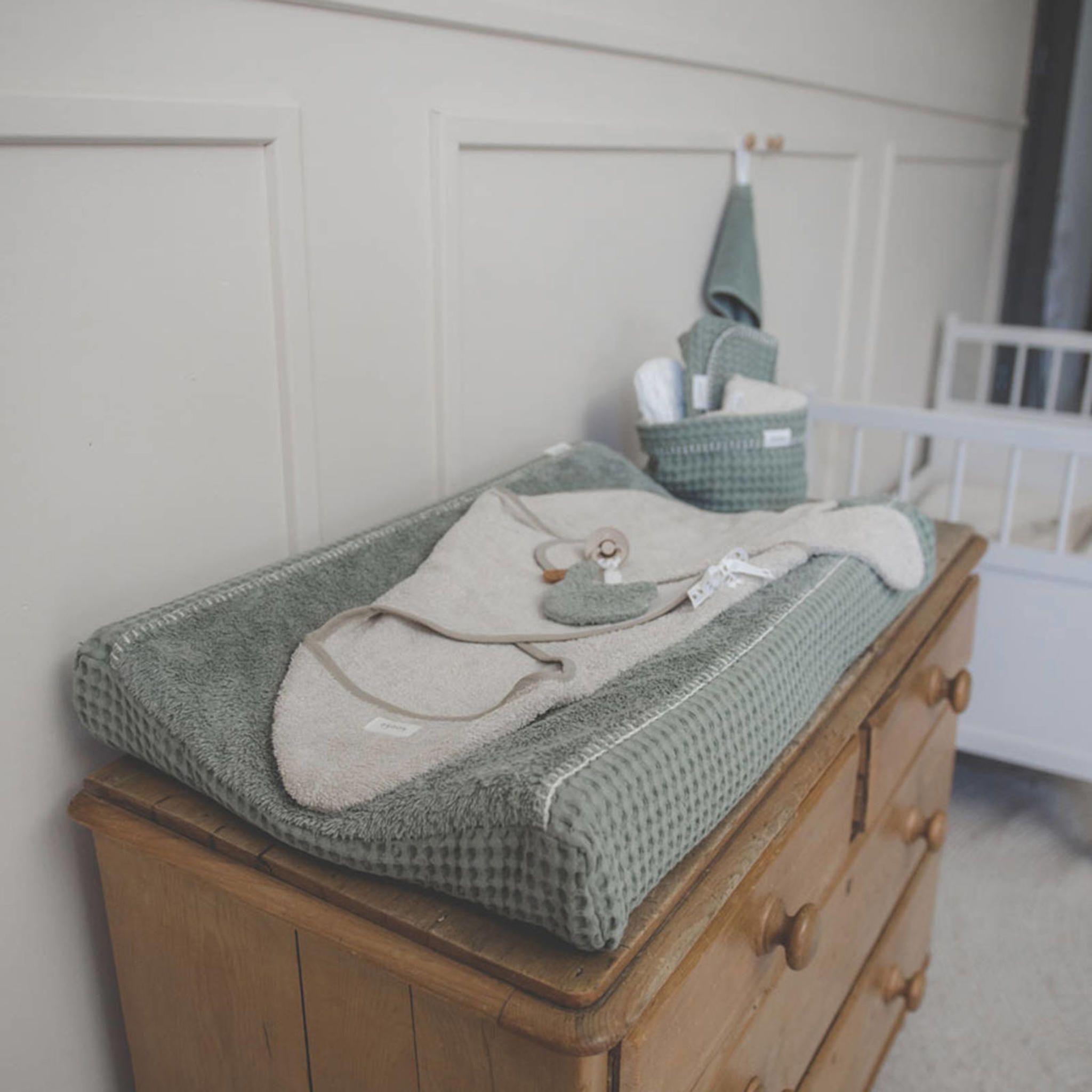 Koeka Dijon Daily new born omslagdoek sand - Afbeelding 5