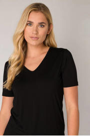 thumbnail: Base Level basic T-shirt Yanic zwart