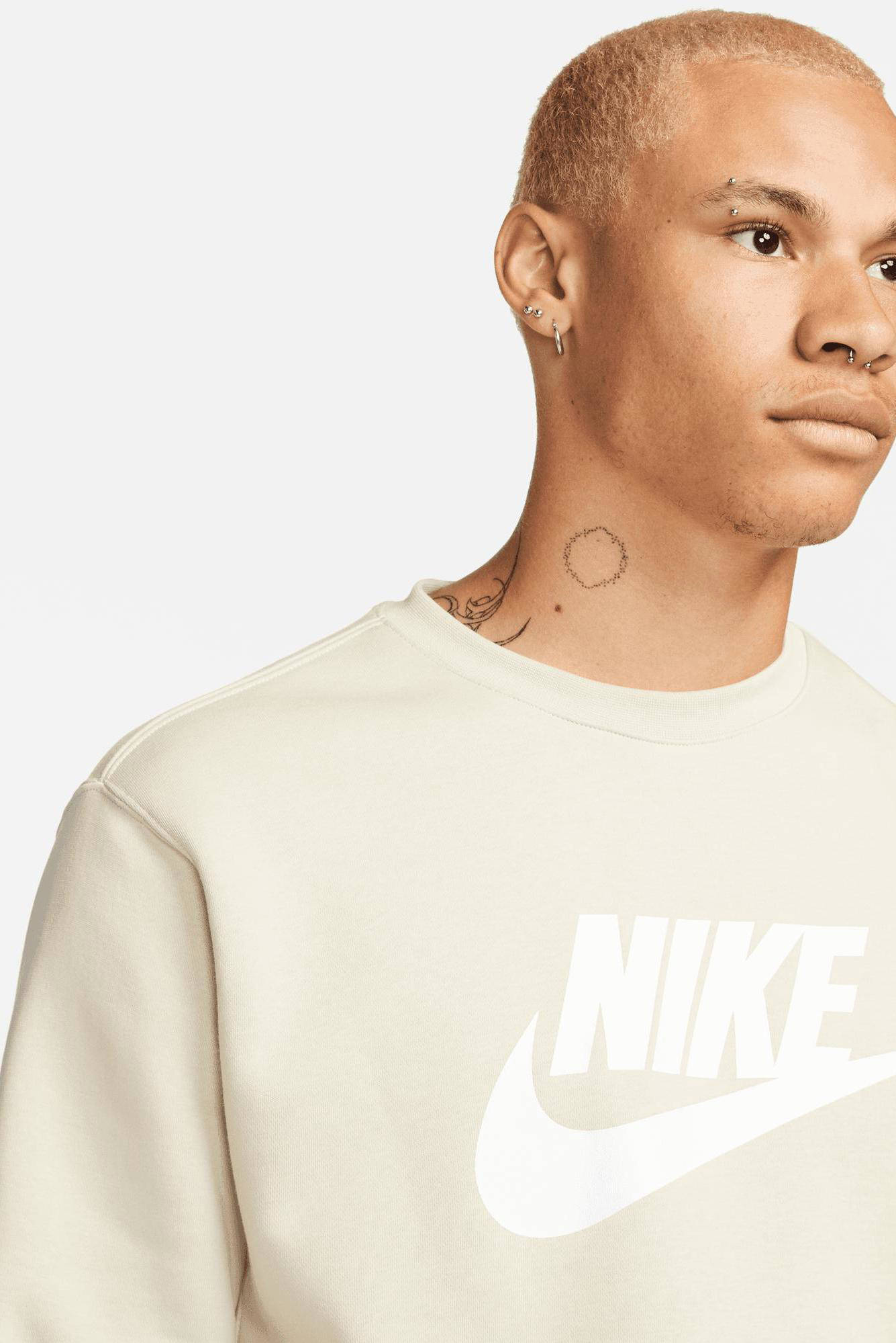 nike sweater beige