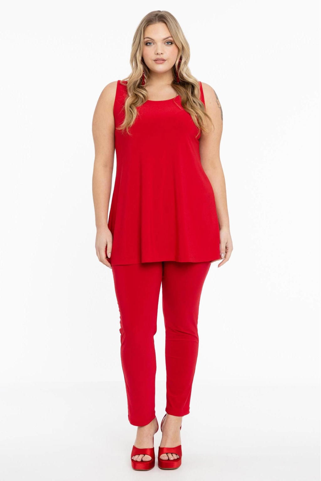 YOEK Loretta's Favourites slim fit broek van travelstof DOLCE rood