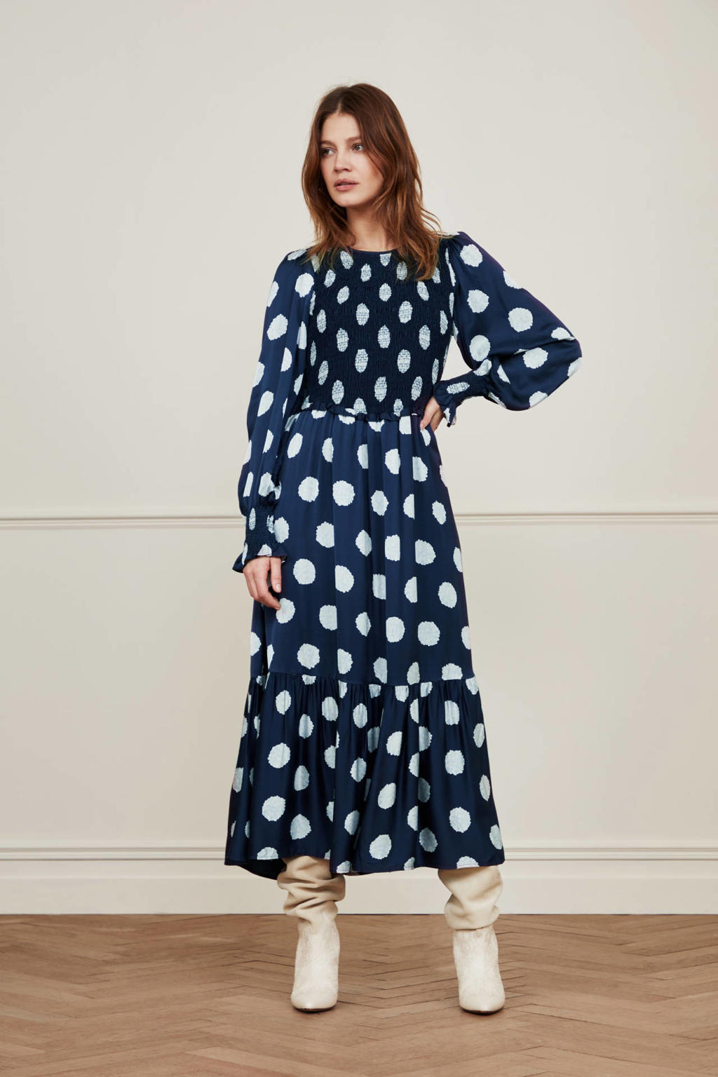 Blauwe dames Fabienne Chapot maxi jurk Caro Tara van viscose met stippenprint, lange mouwen en ronde hals