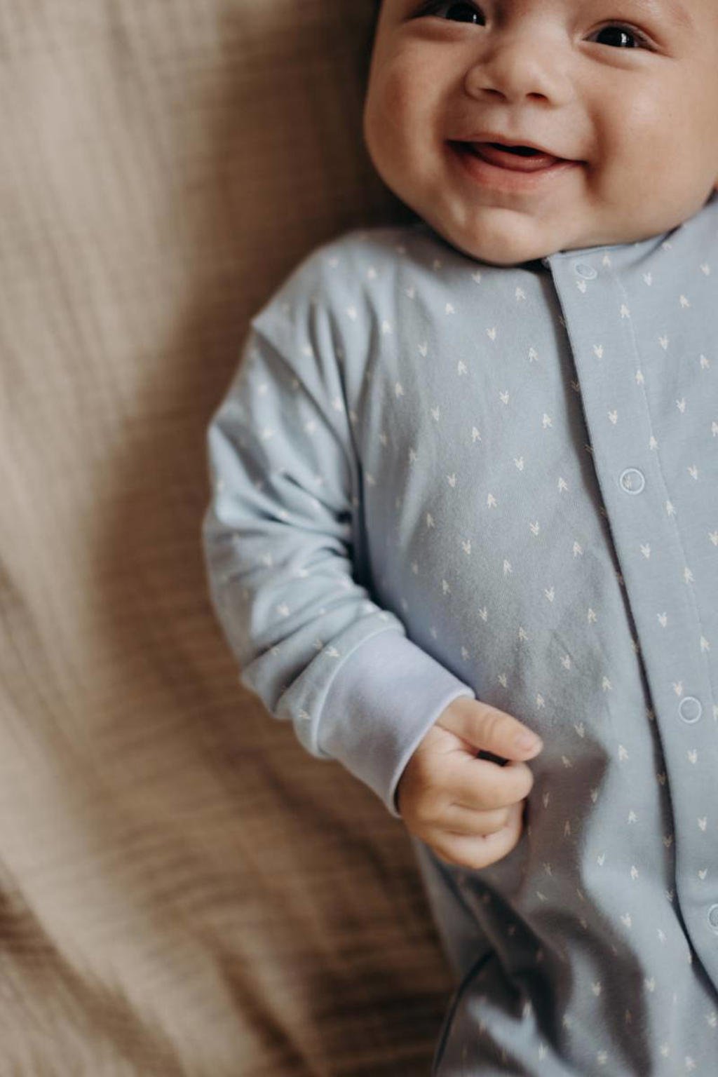 LEVV newborn baby boxpak LNIKANOS met all over print zachtblauw