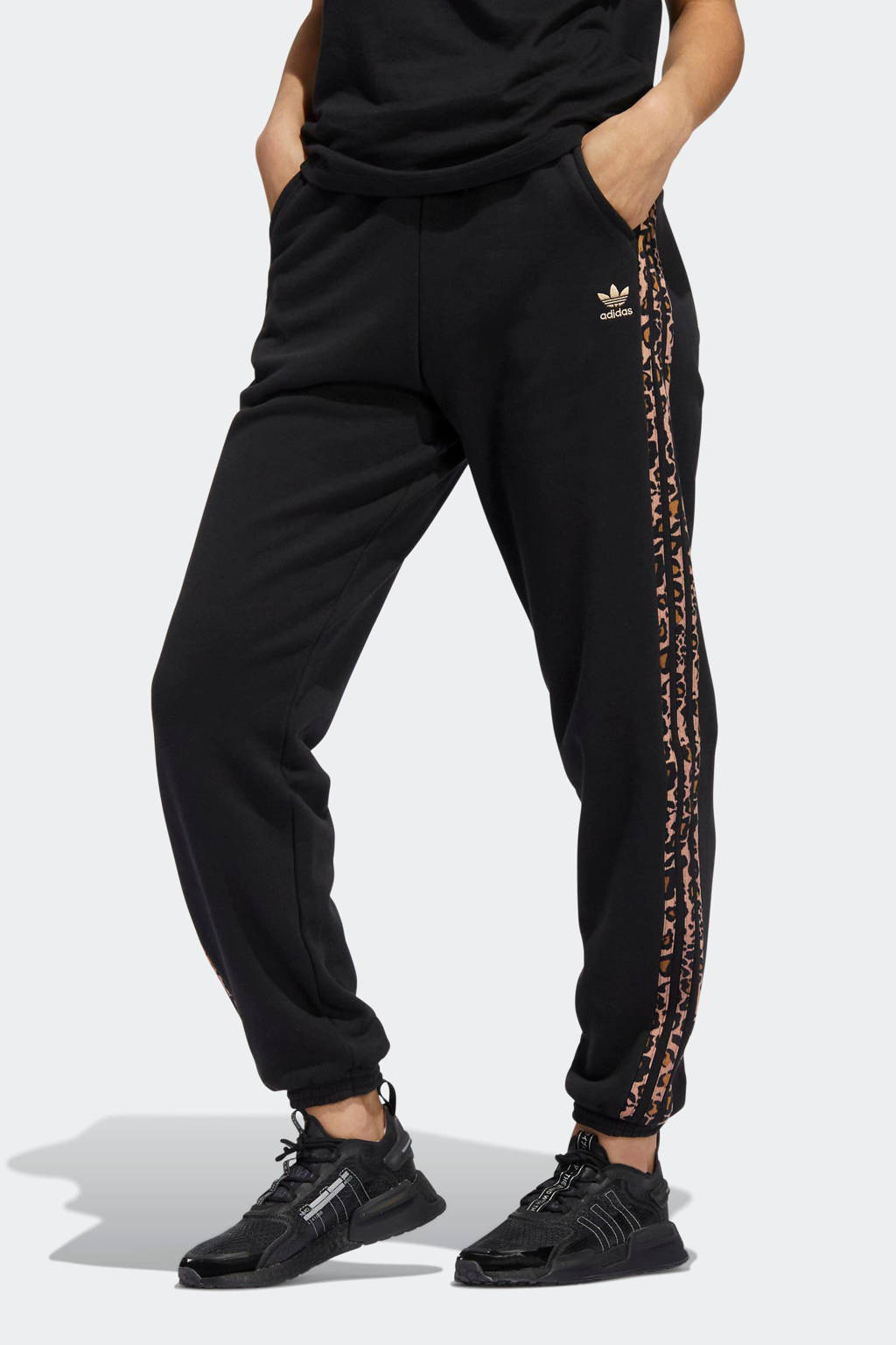 adidas Originals Adicolor joggingbroek zwart/tijgerprint wehkamp