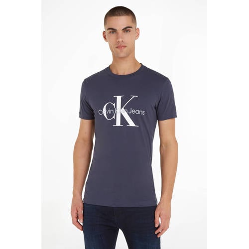 CALVIN KLEIN JEANS T-shirt met logo night sky afbeelding