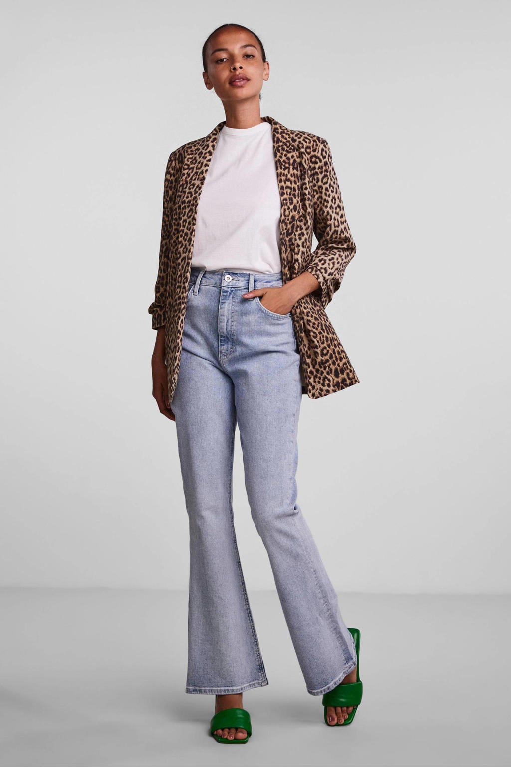 PIECES blazer panterprint bruin